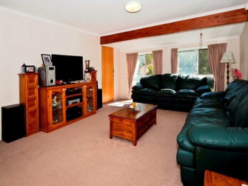 8 DUNCAN Street, Redbank Plains QLD 4301