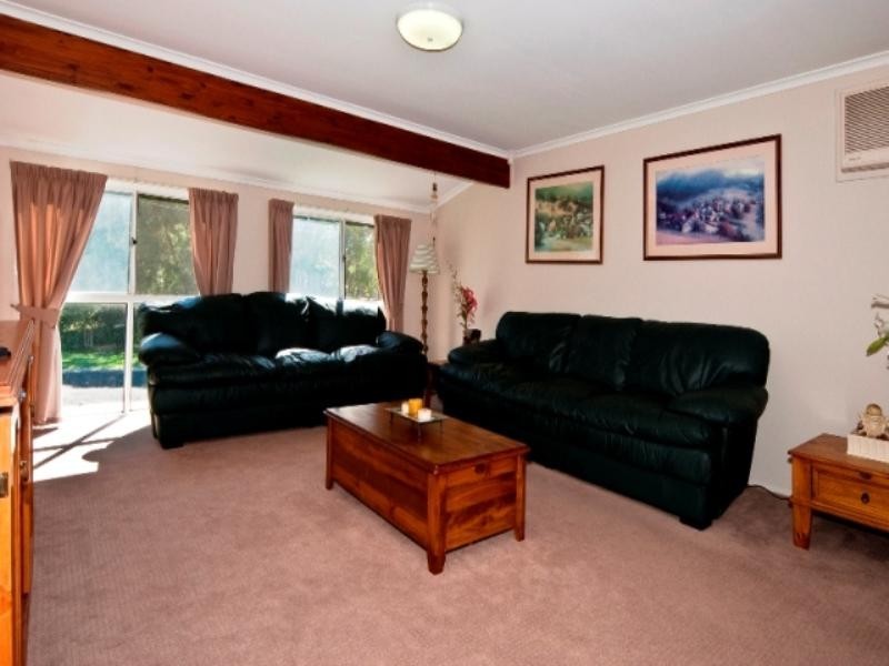 8 DUNCAN Street, Redbank Plains QLD 4301