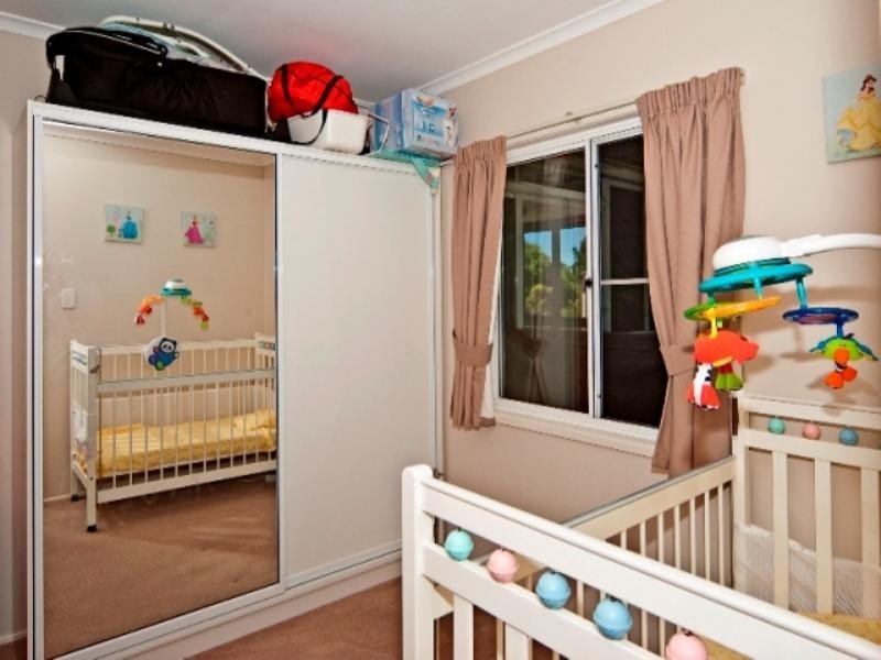 8 DUNCAN Street, Redbank Plains QLD 4301