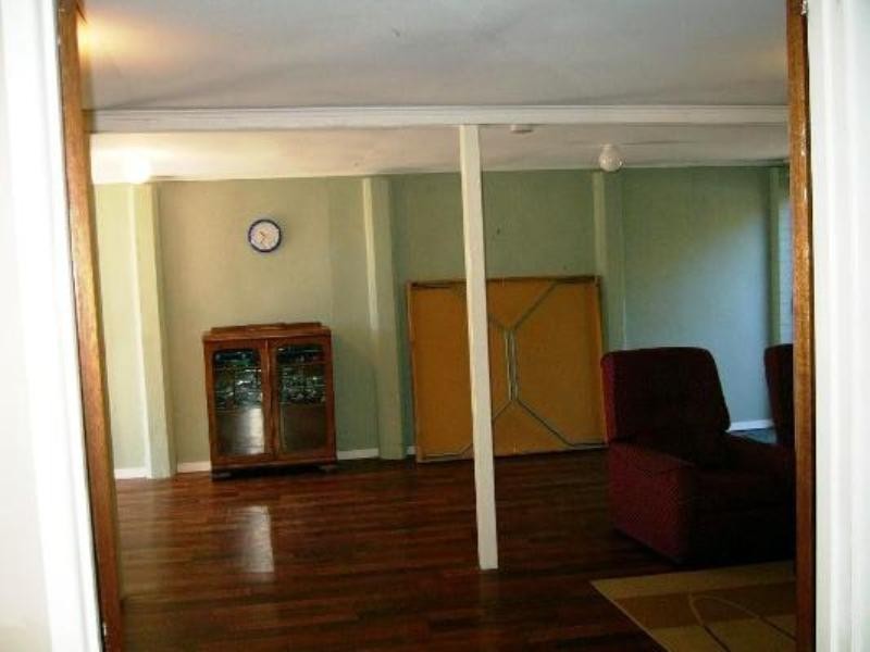 42 Tessman Street, Riverview QLD 4303