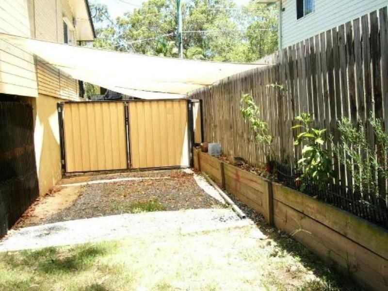 42 Tessman Street, Riverview QLD 4303