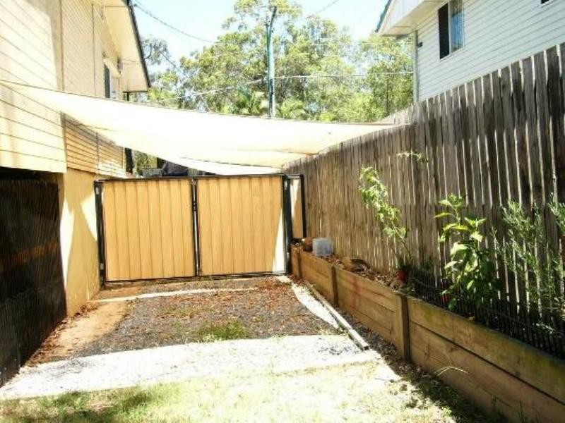 42 Tessman Street, Riverview QLD 4303