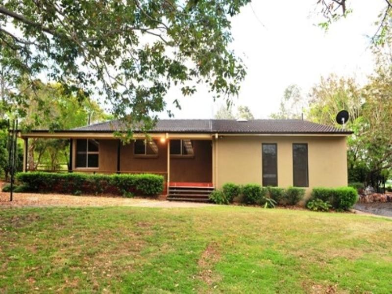 25 Boscawan Street, Bellbird Park QLD 4300