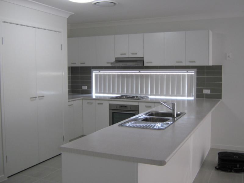 15 Quinn Street, Augustine Heights QLD 4300