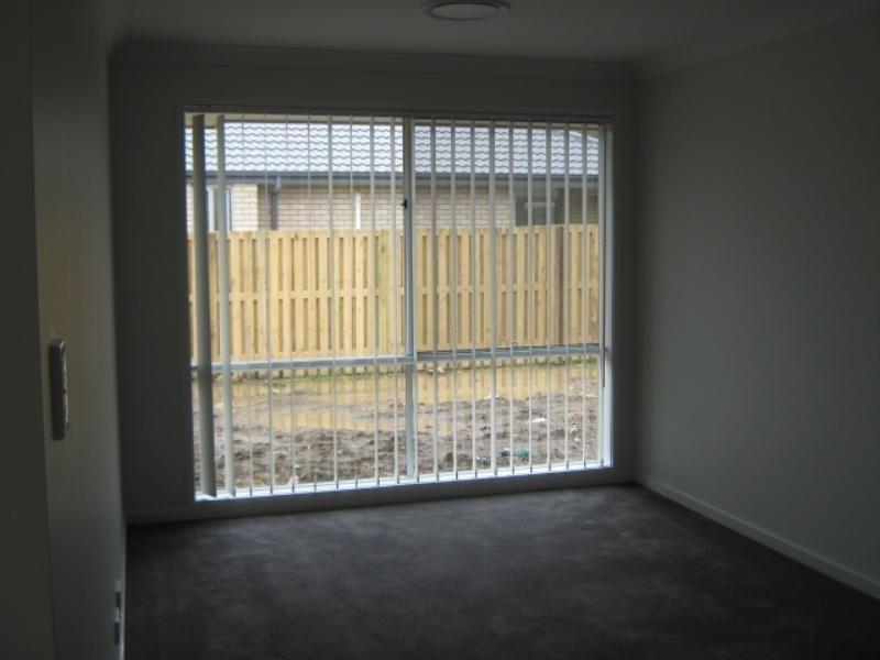 15 Quinn Street, Augustine Heights QLD 4300