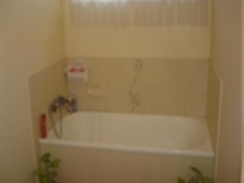 2 Kennedy Drive, Redbank Plains QLD 4301