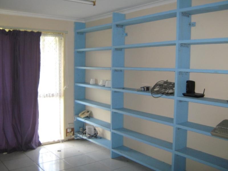 2 Kennedy Drive, Redbank Plains QLD 4301