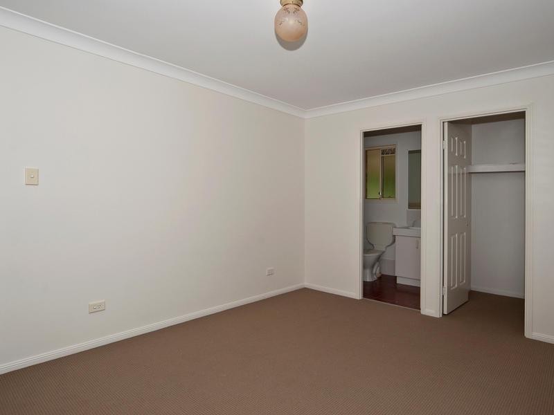 8 Opal Place, Springfield QLD 4300