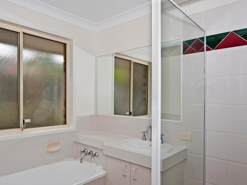 8 Opal Place, Springfield QLD 4300