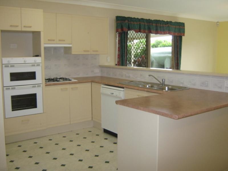 154 Henty Drive, Redbank Plains QLD 4301