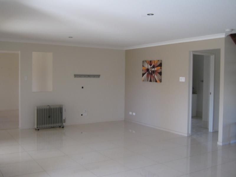 16 Foundation Street, Collingwood Park QLD 4301