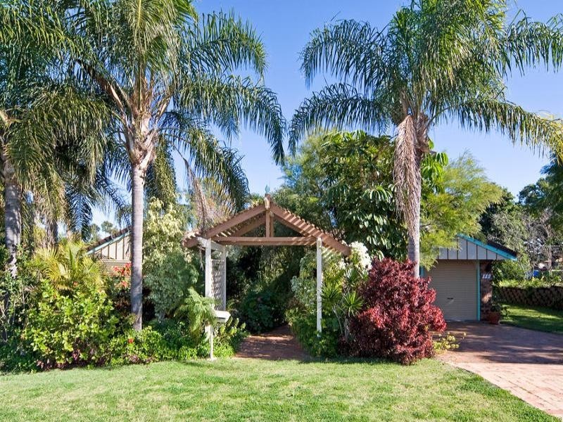 119 Cedar Road, Redbank Plains QLD 4301