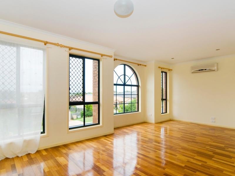 106 Woodcrest Way, Springfield QLD 4300