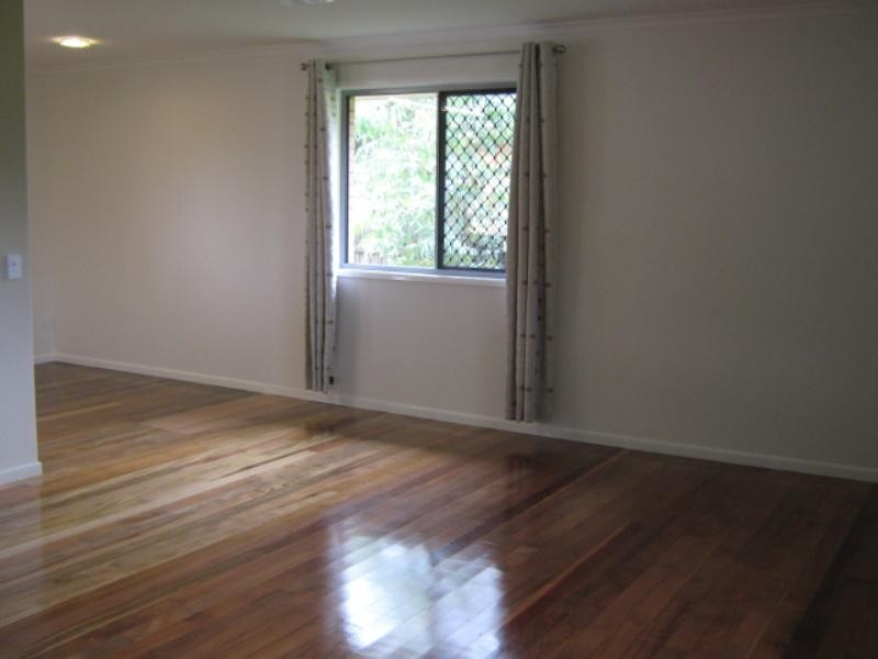 7 Sinclair Street, Carole Park QLD 4300