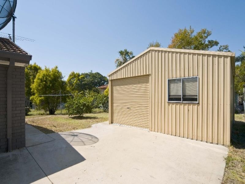 4 Hume Way, Redbank Plains QLD 4301