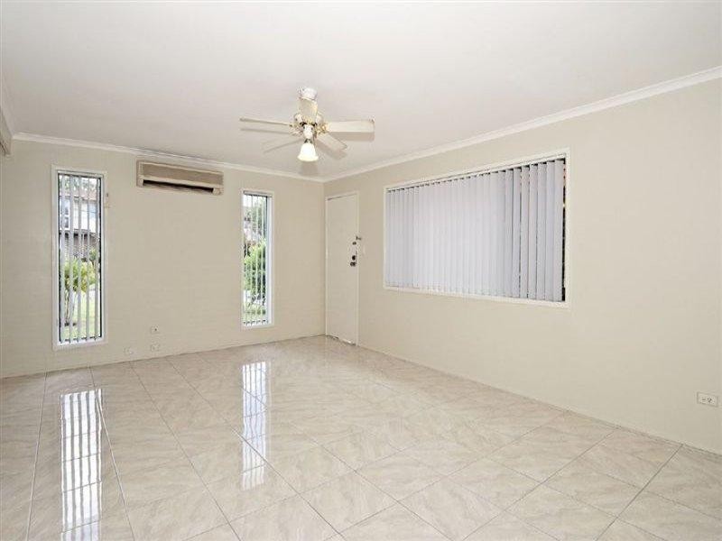 4 Hume Way, Redbank Plains QLD 4301