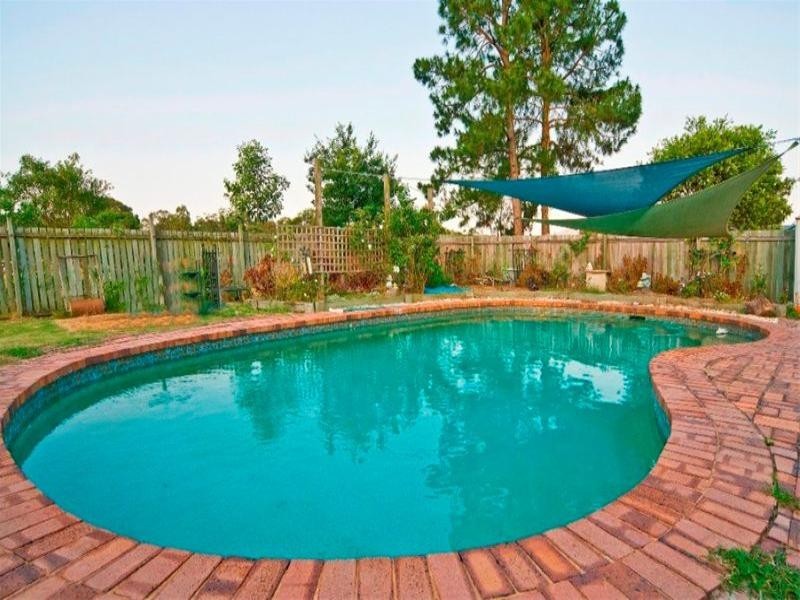 99 JOHNSTON Street, Bellbird Park QLD 4300