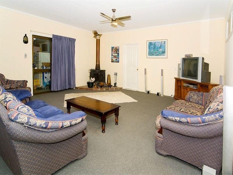 99 JOHNSTON Street, Bellbird Park QLD 4300