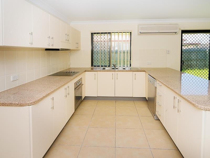 9 Odea Crescent, Goodna QLD 4300