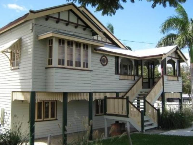 146 Blackstone Road, Silkstone QLD 4304