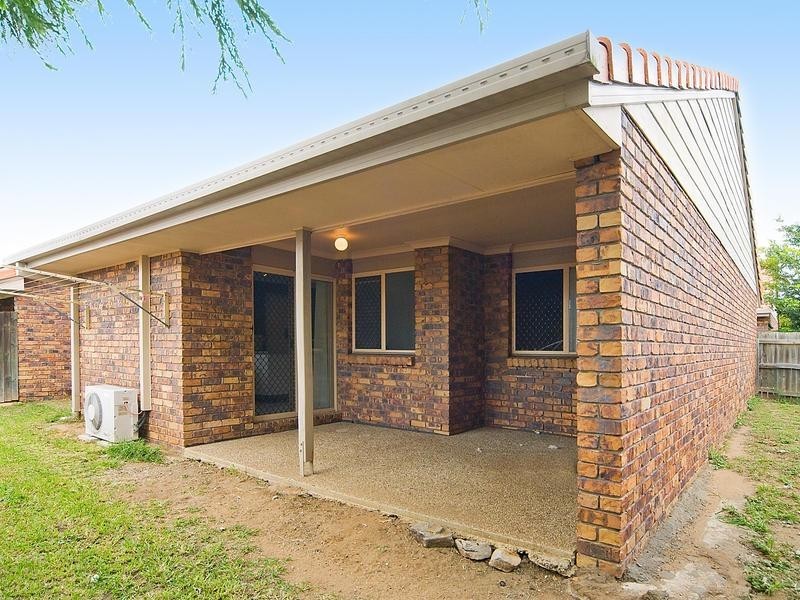 5/4 McBrien Court, Redbank Plains QLD 4301