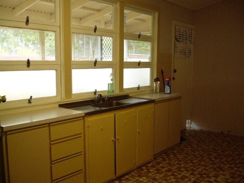 24 William Street, Goodna QLD 4300