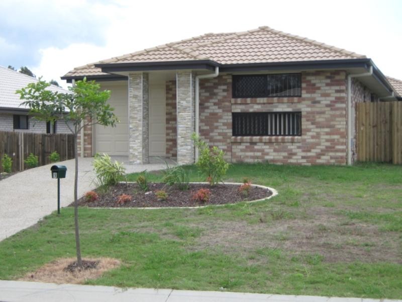 9 Patsy Crescent, Redbank Plains QLD 4301