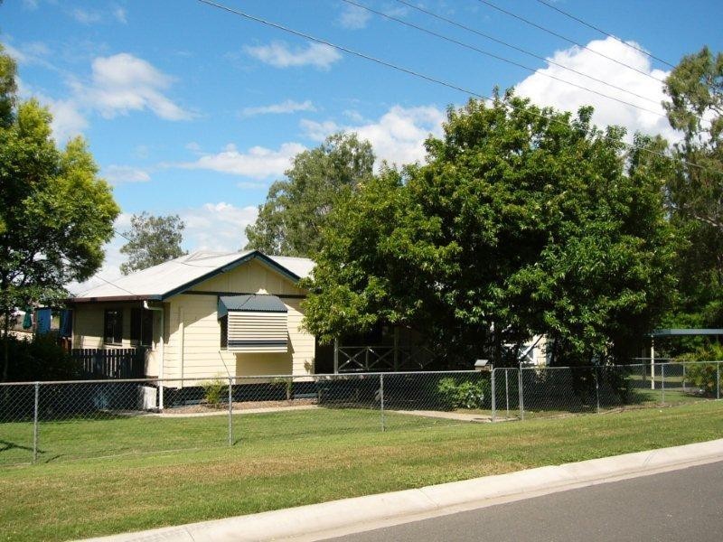 41 – 43 Boscawan Crescent, Bellbird Park QLD 4300