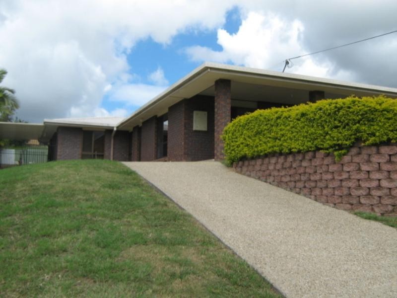 4 Chetwynd Street, Redbank Plains QLD 4301