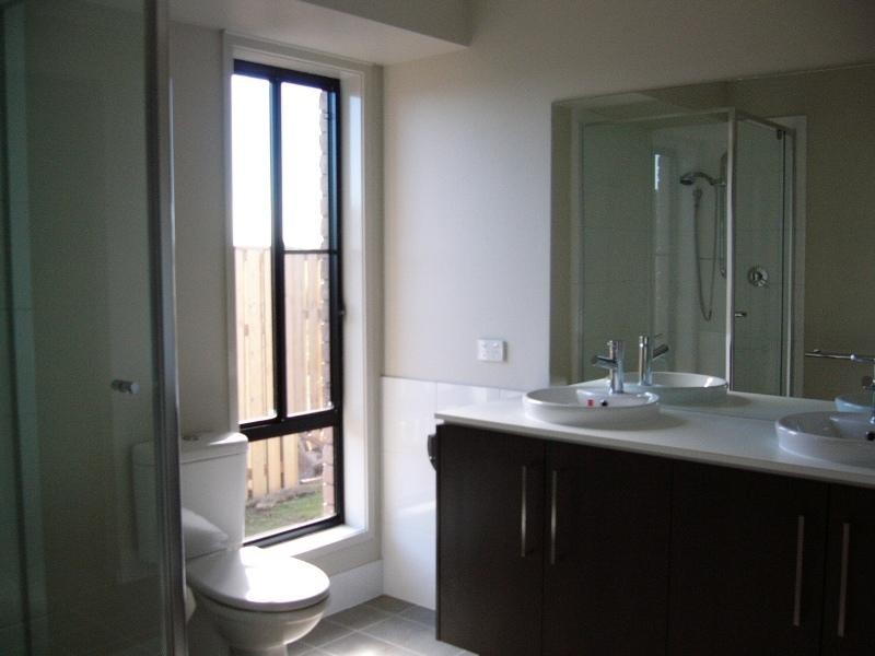 68 Ingles Drive, Redbank Plains QLD 4301