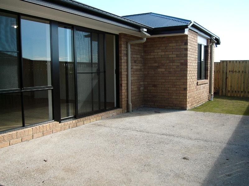 68 Ingles Drive, Redbank Plains QLD 4301