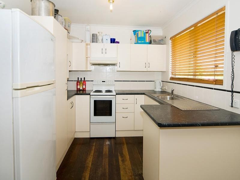 27 Carol Street, Redbank Plains QLD 4301