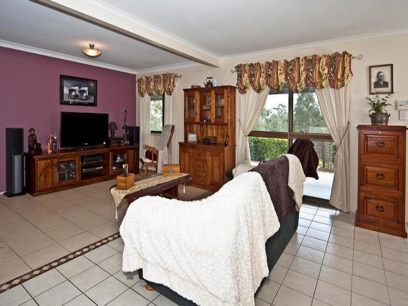 11 GLYN Court, Redbank Plains QLD 4301