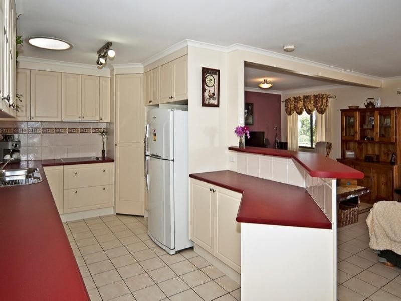 11 GLYN Court, Redbank Plains QLD 4301