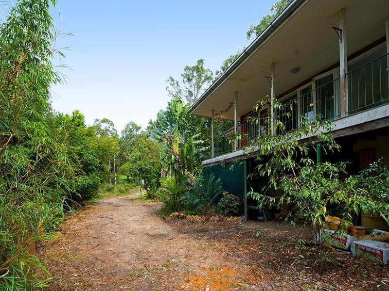 4 Frangipanni Street, Bellbird Park QLD 4300