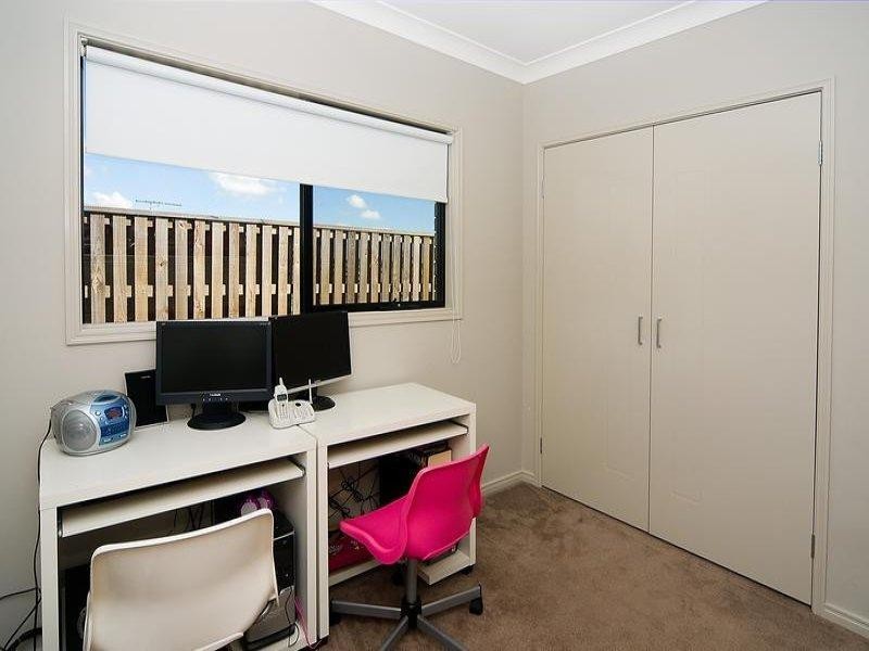 62 Harold Reinhardt Drive, Redbank Plains QLD 4301