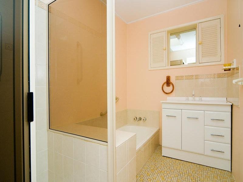 16 Grevillea Street, Bellbird Park QLD 4300