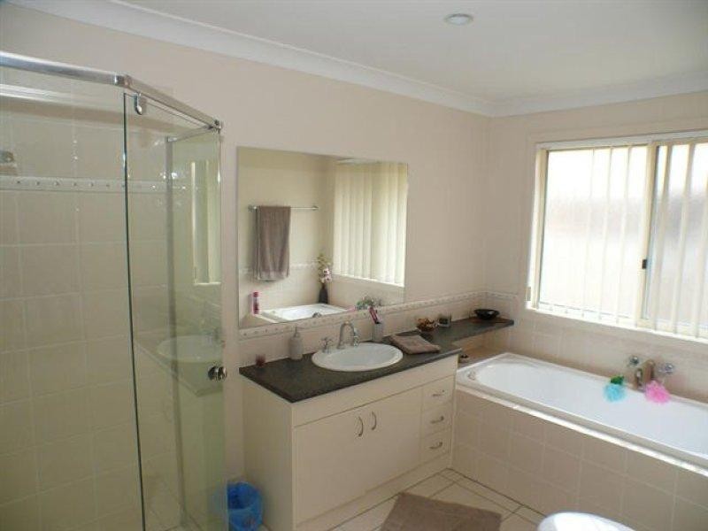 51 Collins Street, Collingwood Park QLD 4301