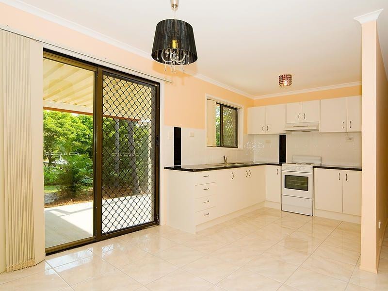 8 Goondoola Street, Redbank Plains QLD 4301