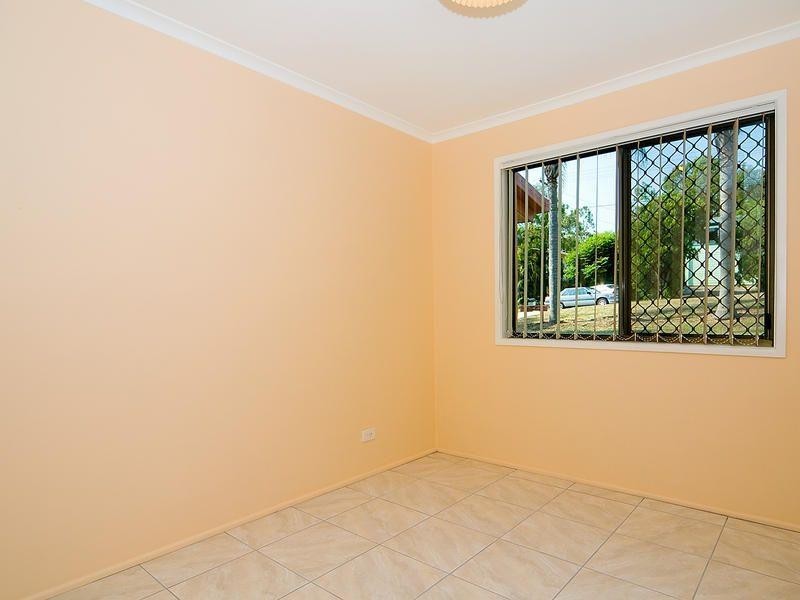 8 Goondoola Street, Redbank Plains QLD 4301