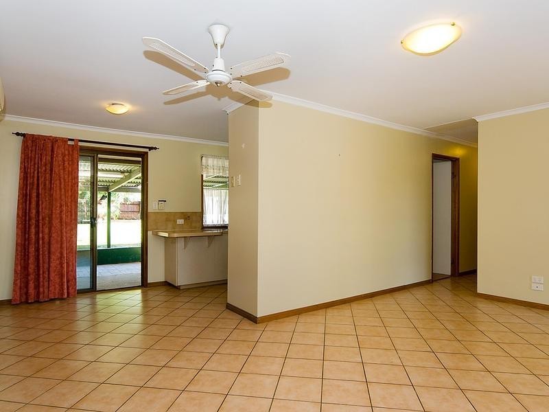 72 Henty Drive, Redbank Plains QLD 4301