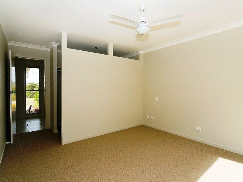 1 MURPHY Court, Redbank Plains QLD 4301