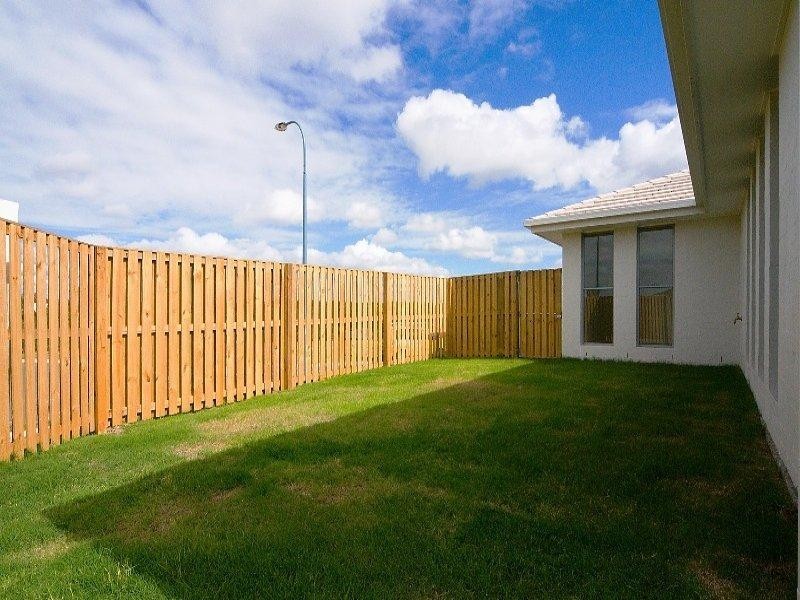1 MURPHY Court, Redbank Plains QLD 4301