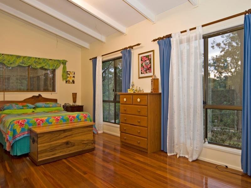 10 Parkwood Avenue, Camira QLD 4300