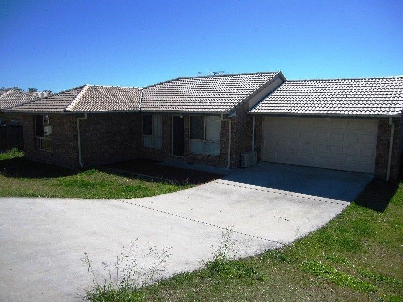 10 Bloom Way, Goodna QLD 4300