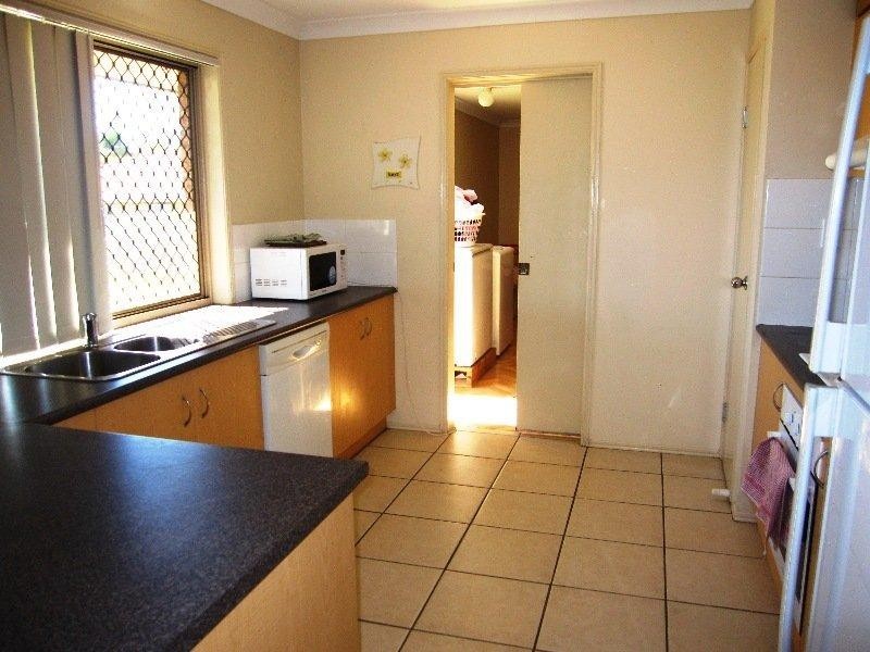 10 Bloom Way, Goodna QLD 4300