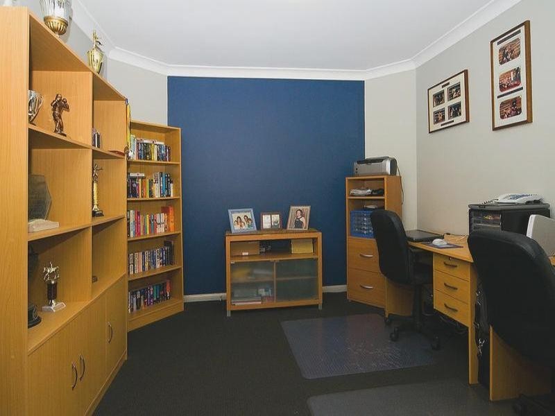 29 Jeff Collins Circuit, Bellbird Park QLD 4300