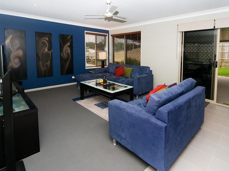 29 Jeff Collins Circuit, Bellbird Park QLD 4300