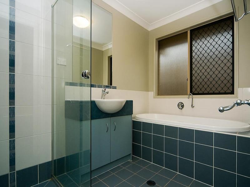 29 Jeff Collins Circuit, Bellbird Park QLD 4300