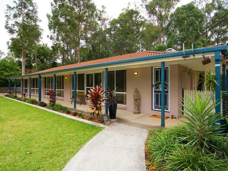 4 Harrison Court, Camira QLD 4300